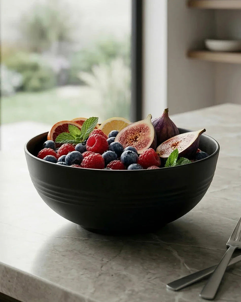 Plastic Cereal Bowls with Lids – Set of 6